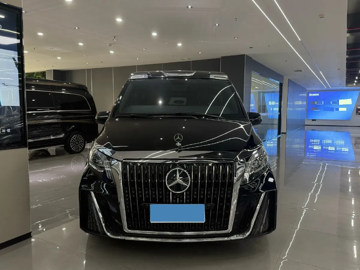 2023 Mercedes-Benz Vito 2.0T 211HP L4 9AT,autocango,china used car exporter,china ev exporter,chinese used car exporter,chinese used ev exporter