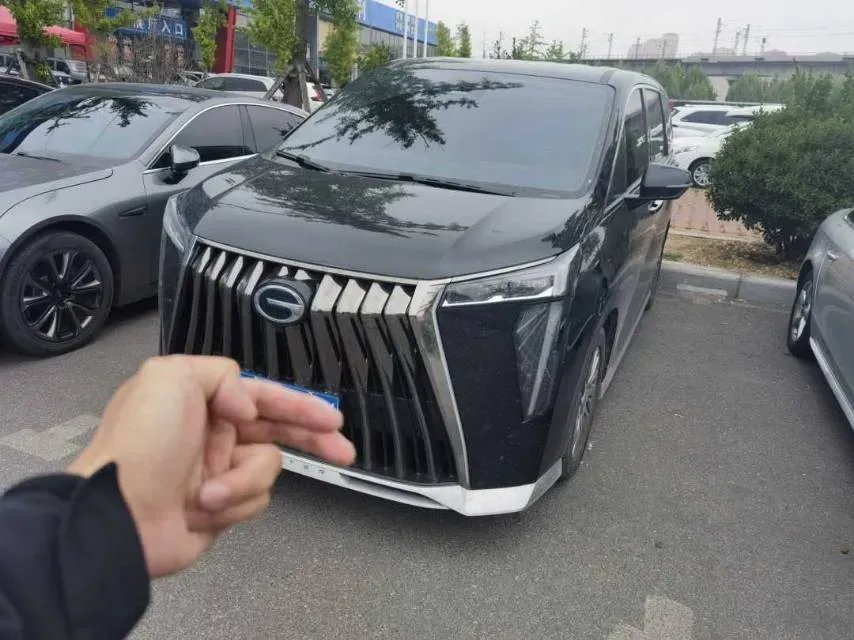 2024 GAC Trumpchi M8 2.0T 190HP L4 E-CVT Hybrid,autocango,china used car exporter,china ev exporter,chinese used car exporter,chinese used ev exporter