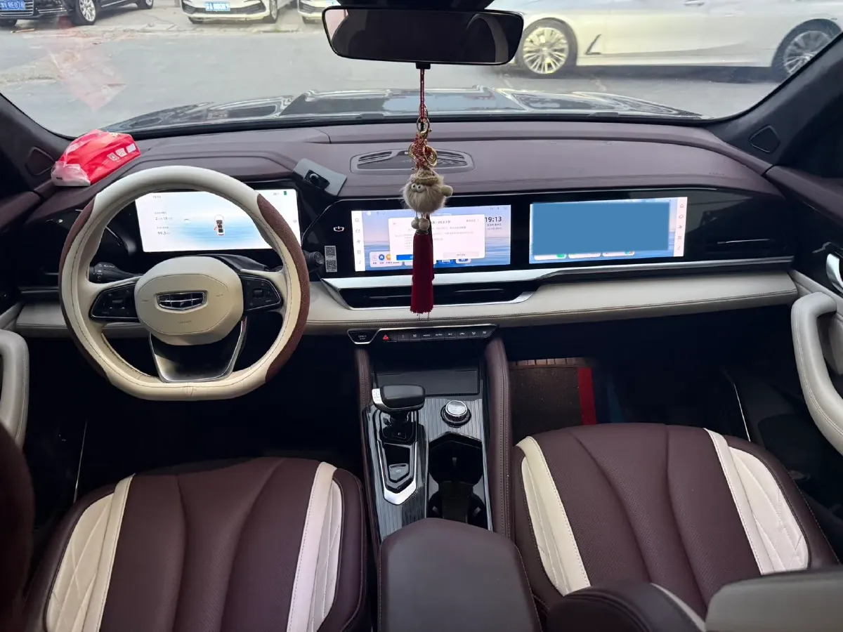 2024 Geely Monjaro 2.0T 238HP L4 8AT,autocango,china used car exporter,china ev exporter,chinese used car exporter,chinese used ev exporter