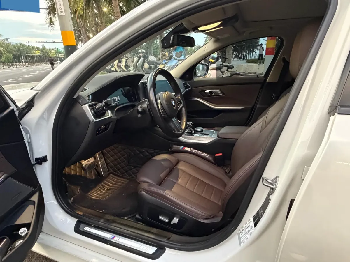 2020 BMW 3 Series 2.0T 258HP L4 8AT,autocango,china used car exporter,china ev exporter,chinese used car exporter,chinese used ev exporter
