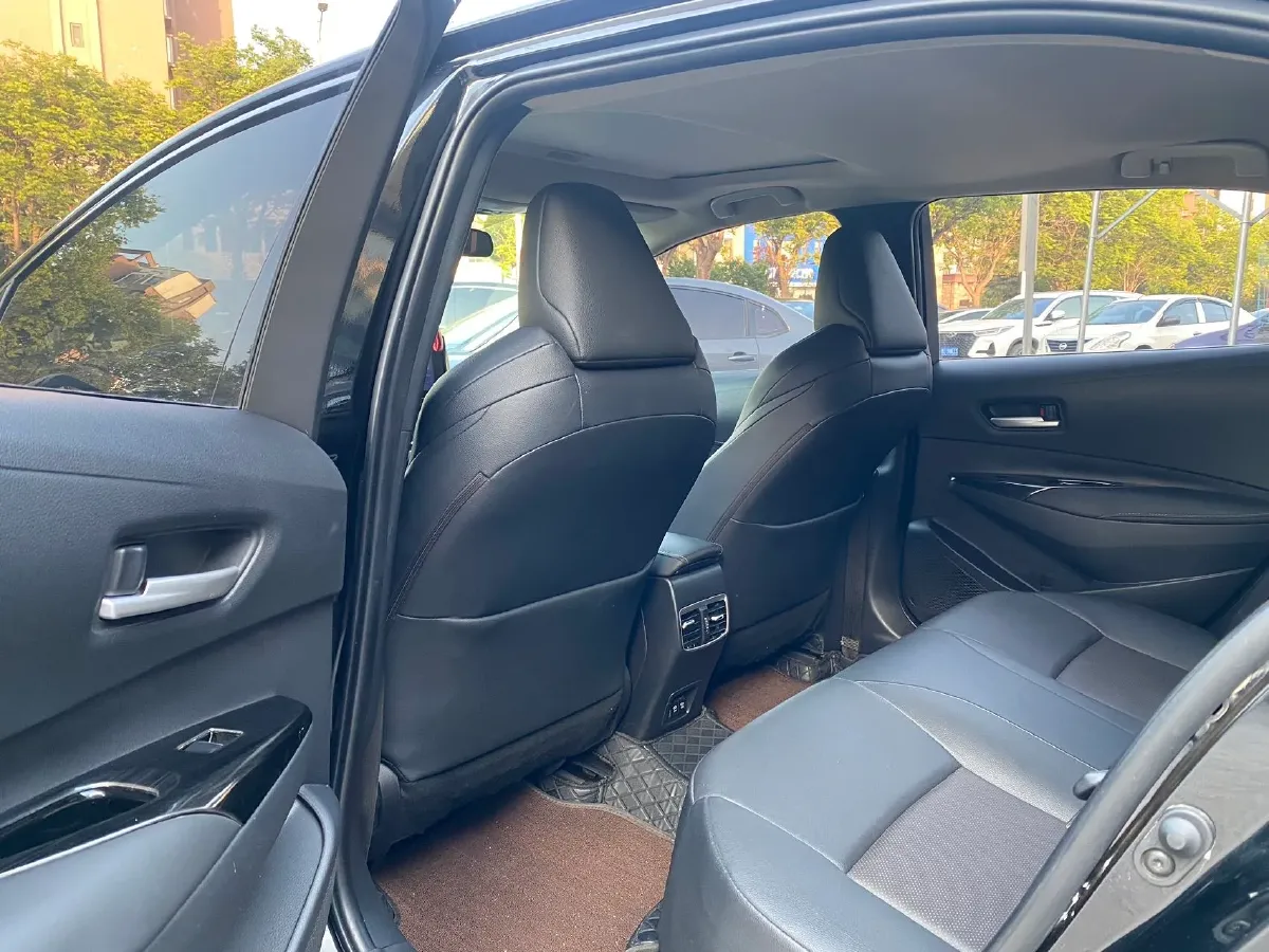 2021 Toyota Paptor 2.0L 171HP L4 CVT,autocango,china used car exporter,china ev exporter,chinese used car exporter,chinese used ev exporter