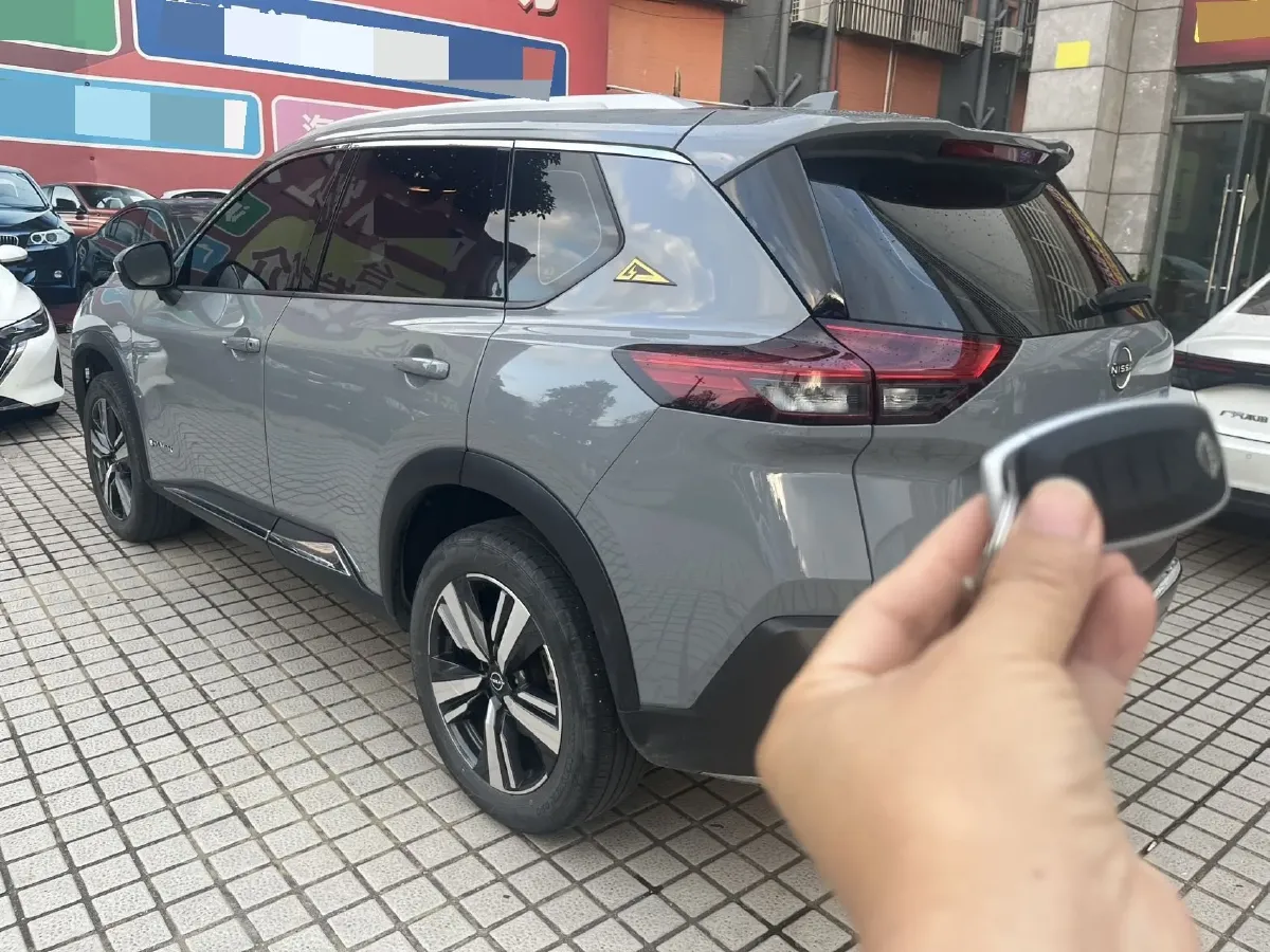 2023 Nissan X-Trail 1.5T 144HP L3 Hybrid,autocango,china used car exporter,china ev exporter,chinese used car exporter,chinese used ev exporter