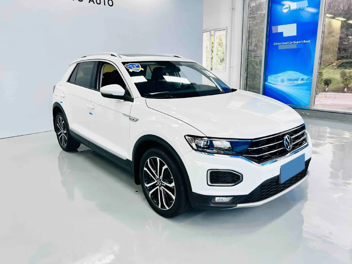 2022 Volkswagen T-Roc 1.4T 150HP L4 7DCT,autocango,china used car exporter,china ev exporter,chinese used car exporter,chinese used ev exporter