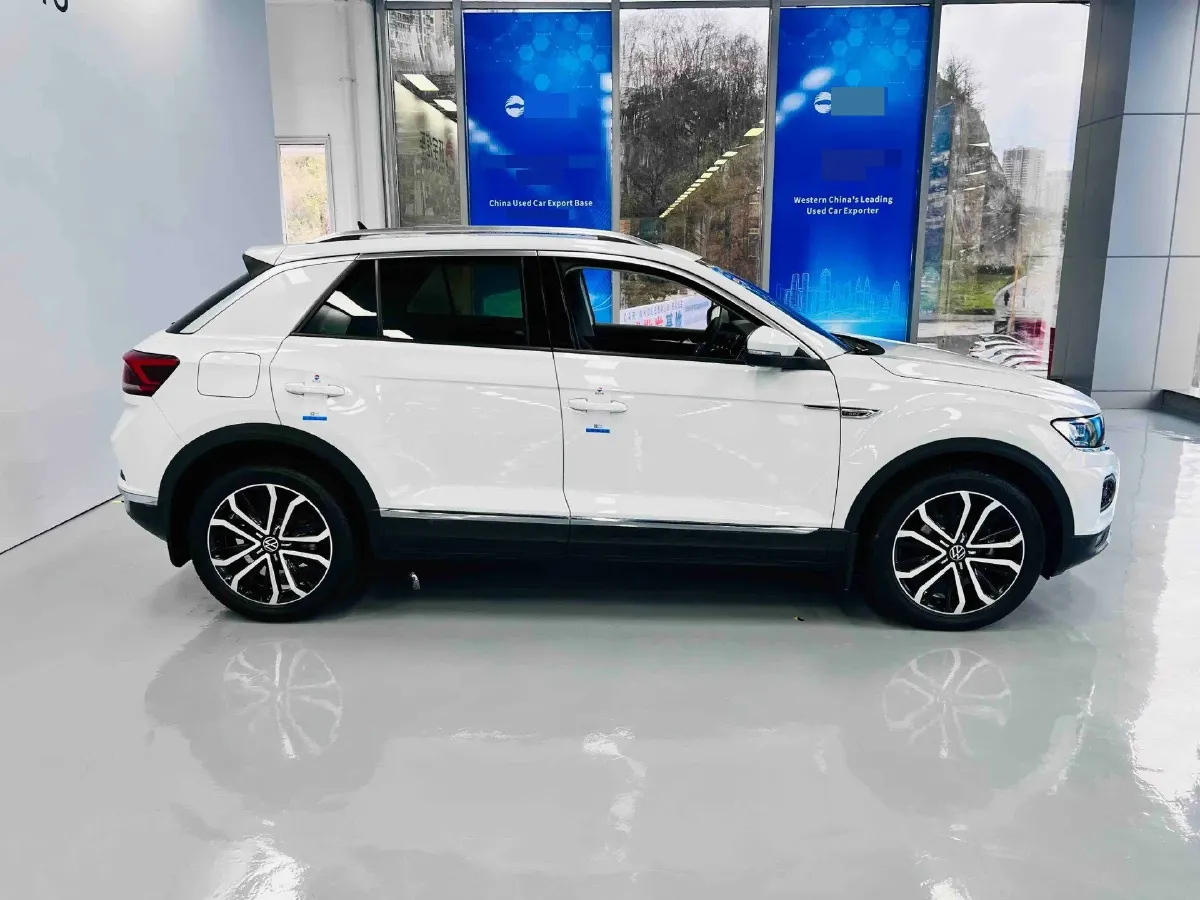 2022 Volkswagen T-Roc 1.4T 150HP L4 7DCT,autocango,china used car exporter,china ev exporter,chinese used car exporter,chinese used ev exporter