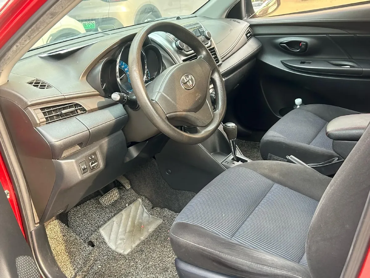 2014 Toyota Yaris L 1.3L 99HP L4 4AT,autocango,china used car exporter,china ev exporter,chinese used car exporter,chinese used ev exporter