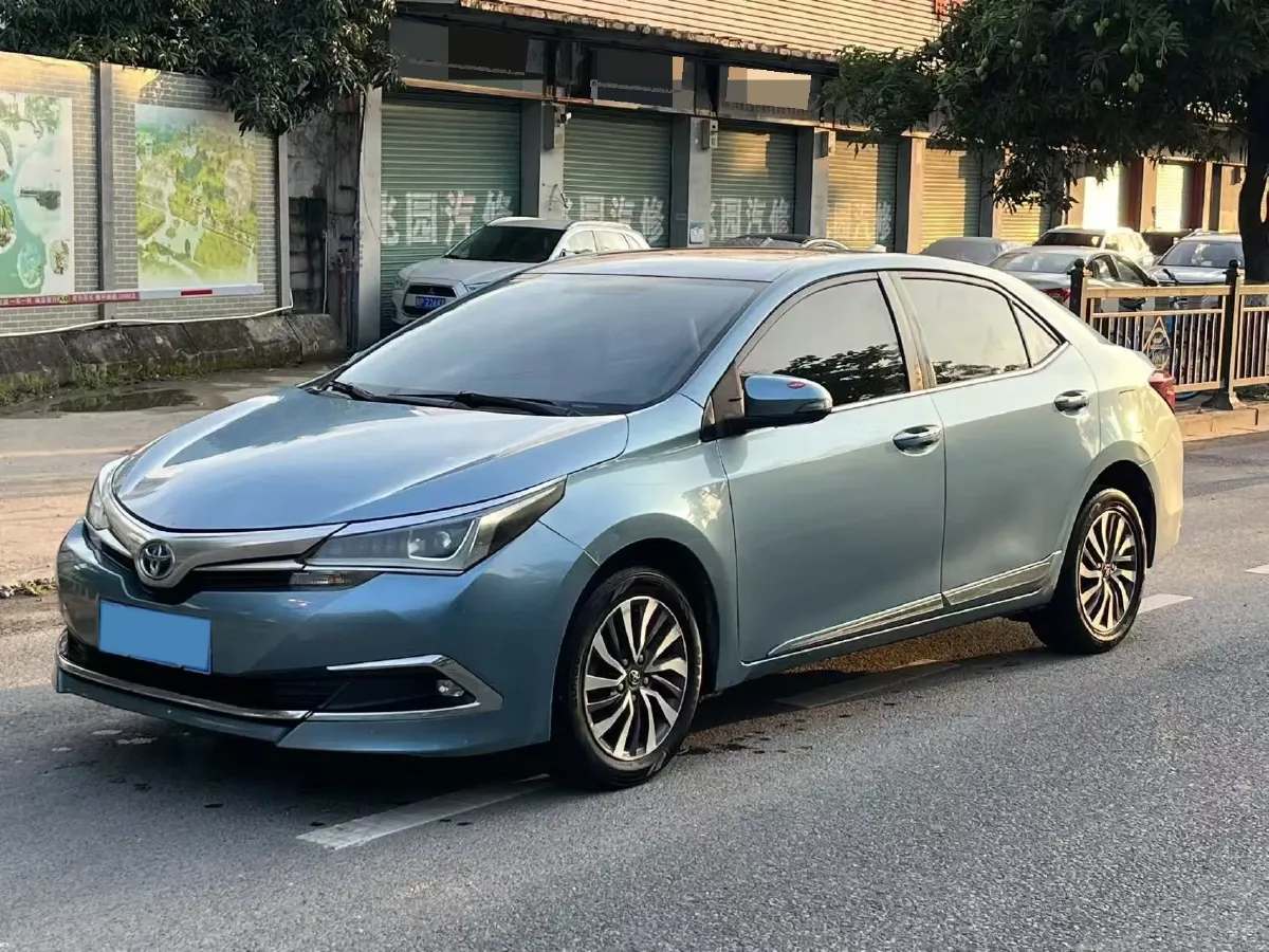 2017 Toyota Corolla 1.2T 116HP L4 CVT,autocango,china used car exporter,china ev exporter,chinese used car exporter,chinese used ev exporter