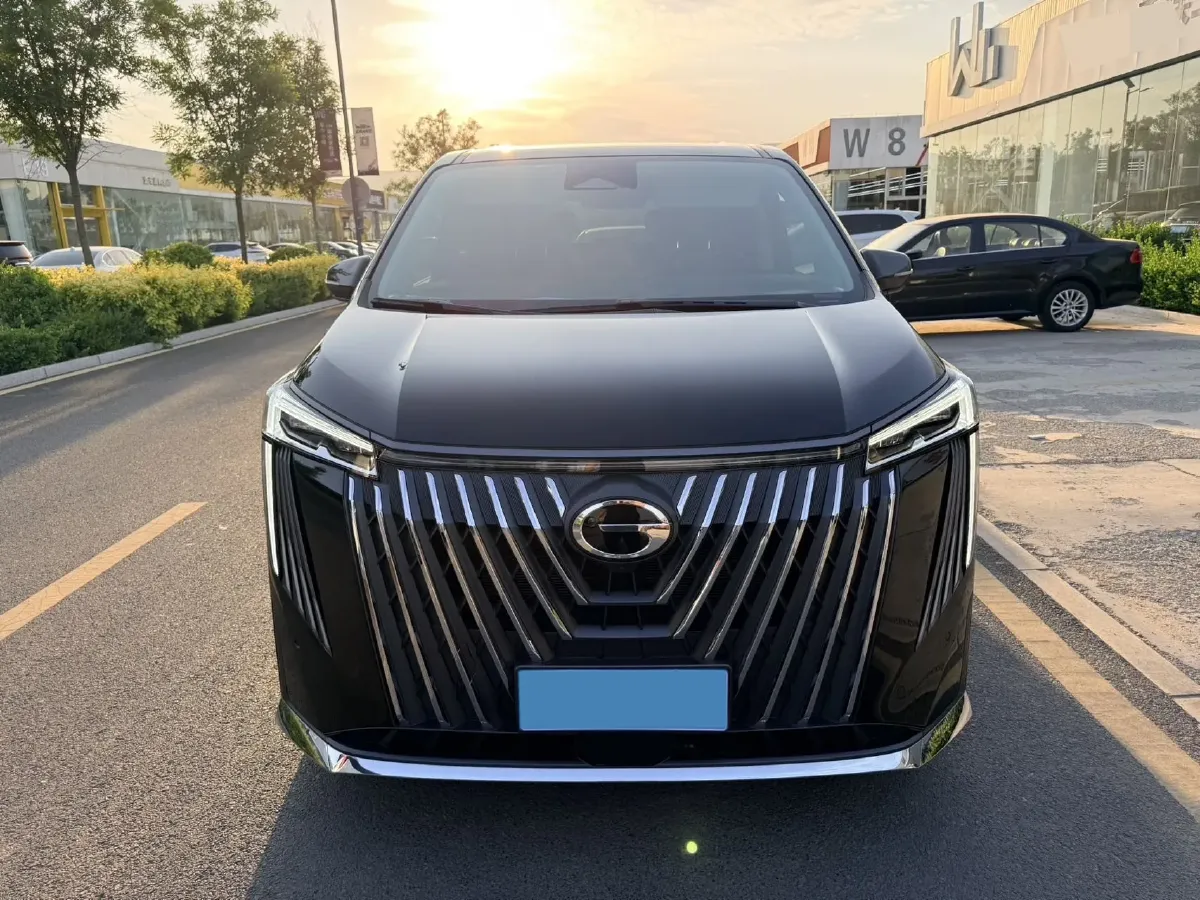 2024 GAC Trumpchi M8 2.0T 252HP L4 8AT,autocango,china used car exporter,china ev exporter,chinese used car exporter,chinese used ev exporter