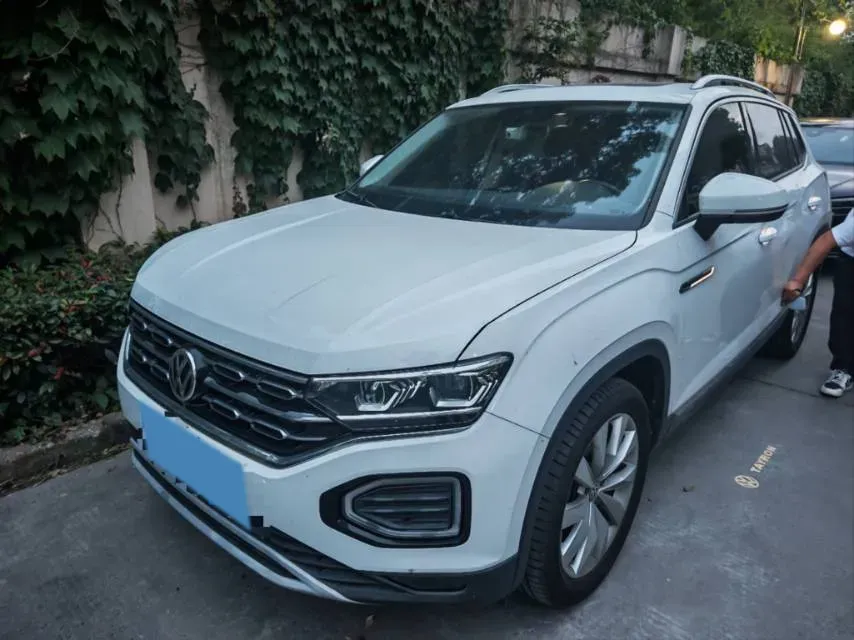 2020 Volkswagen Tayron 2.0T 186HP L4 7DCT,autocango,china used car exporter,china ev exporter,chinese used car exporter,chinese used ev exporter
