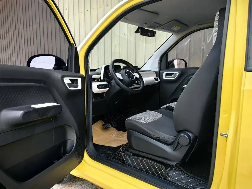 2024 WuLing HongGuang MINI EV BEV 17.3KWH,autocango,china used car exporter,china ev exporter,chinese used car exporter,chinese used ev exporter