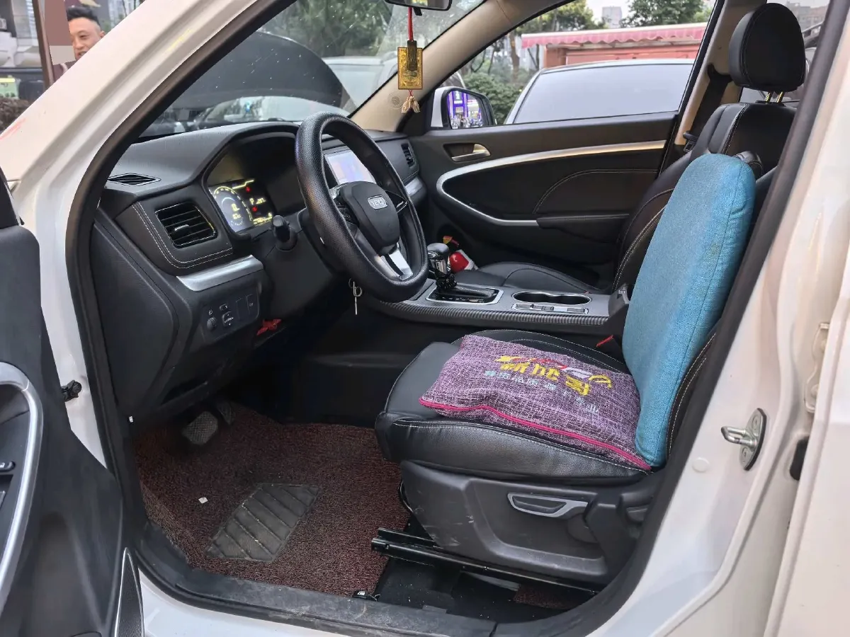 2021 Yema BoJun 1.5L 109HP L4 CVT,autocango,china used car exporter,china ev exporter,chinese used car exporter,chinese used ev exporter
