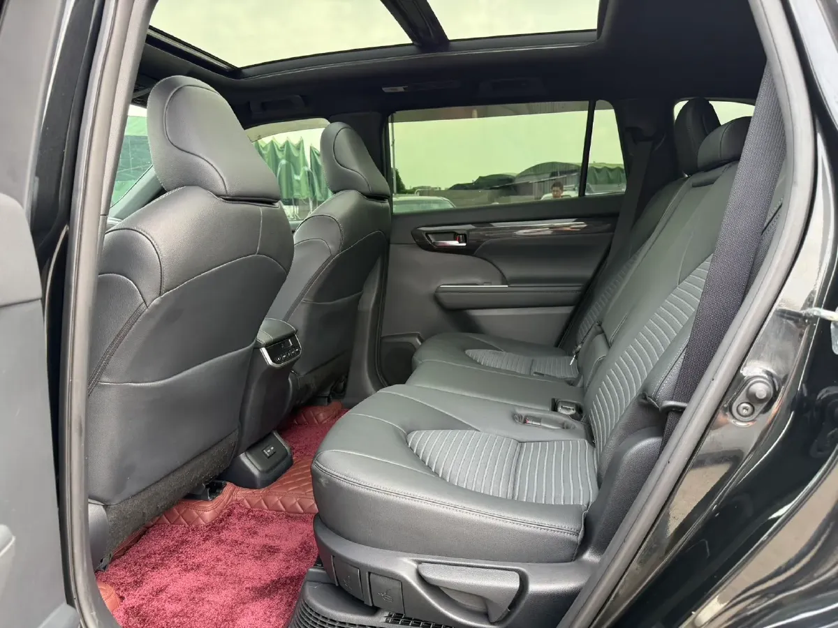 2022 Toyota Crown Kluger 2.5L 192HP L4 E-CVT Hybrid,autocango,china used car exporter,china ev exporter,chinese used car exporter,chinese used ev exporter