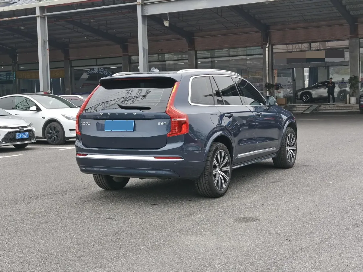 2024 Volvo XC90 2.0T 299HP L4 8AT,autocango,china used car exporter,china ev exporter,chinese used car exporter,chinese used ev exporter