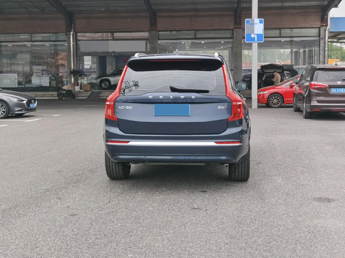 2024 Volvo XC90 2.0T 299HP L4 8AT,autocango,china used car exporter,china ev exporter,chinese used car exporter,chinese used ev exporter