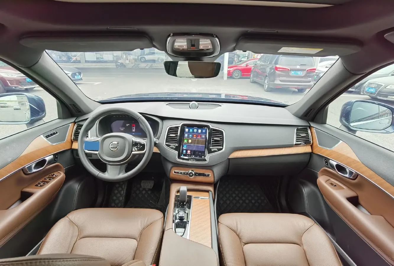 2024 Volvo XC90 2.0T 299HP L4 8AT,autocango,china used car exporter,china ev exporter,chinese used car exporter,chinese used ev exporter