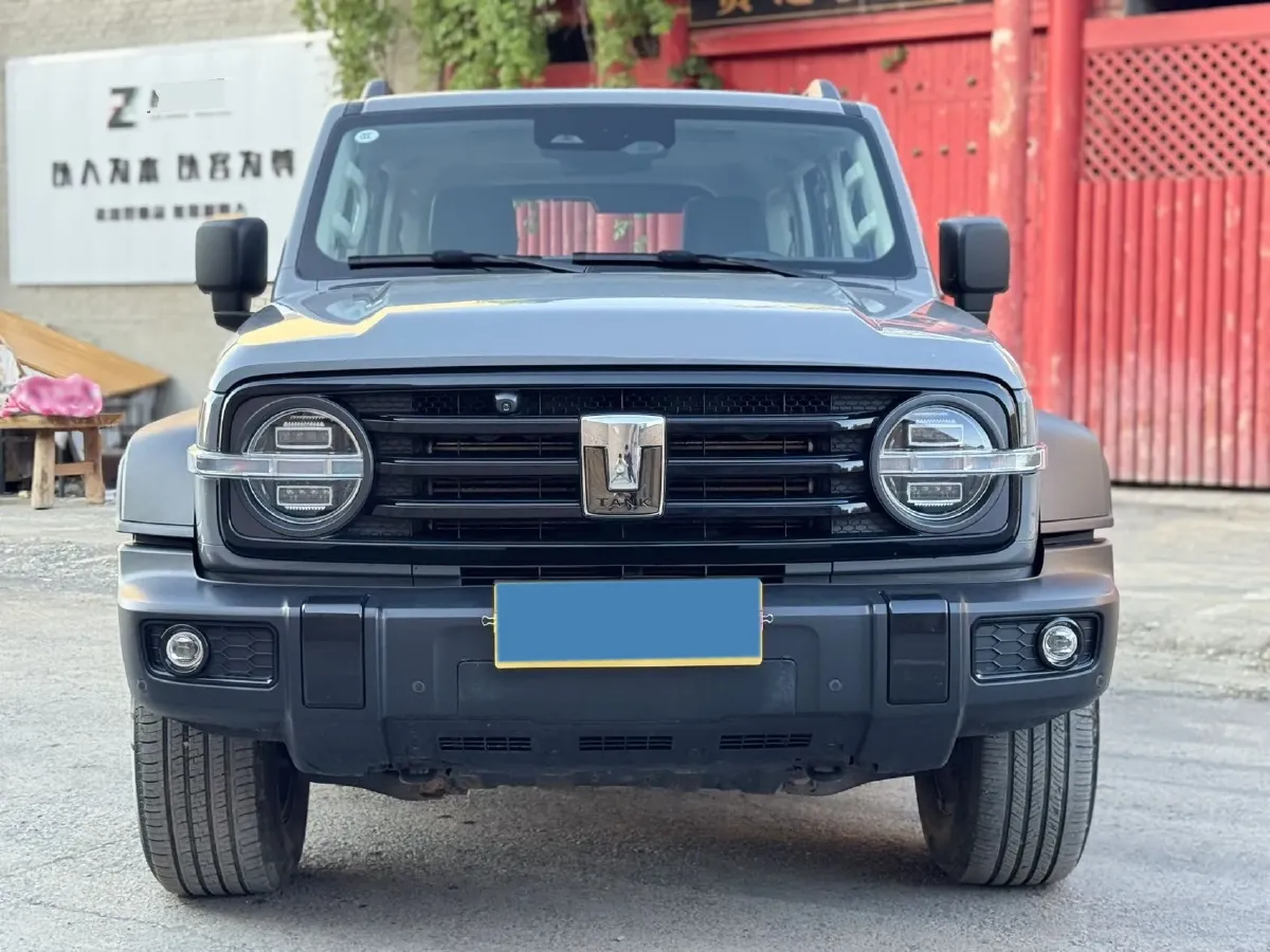 2023 Tank 300 2.0T 227HP L4 8AT,autocango,china used car exporter,china ev exporter,chinese used car exporter,chinese used ev exporter