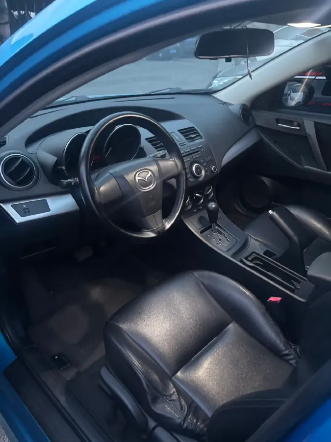 2019 Geely Emgrand 1.5L 109HP L4 5MT,autocango,china used car exporter,china ev exporter,chinese used car exporter,chinese used ev exporter