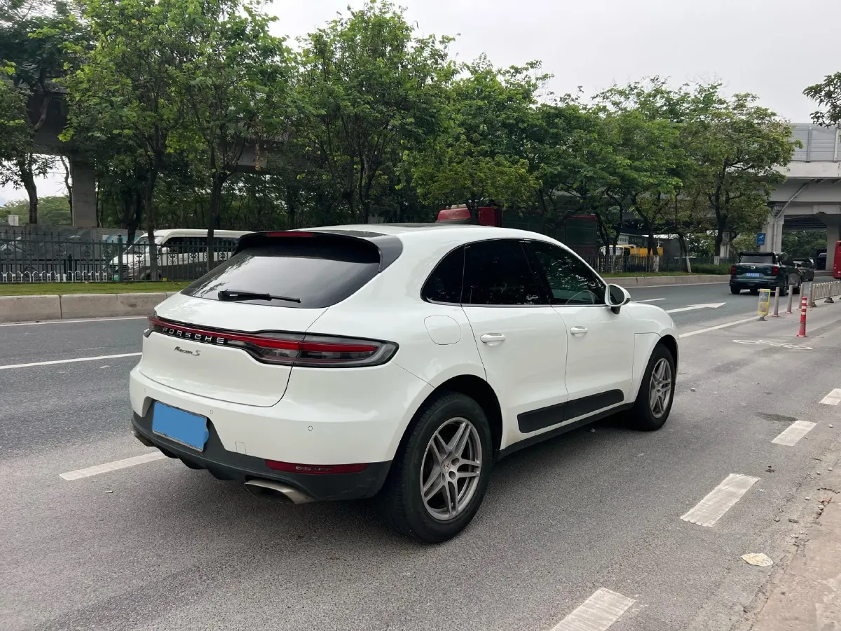 2018 Porsche Macan 2.0T 252HP L4 7DCT,autocango,china used car exporter,china ev exporter,chinese used car exporter,chinese used ev exporter