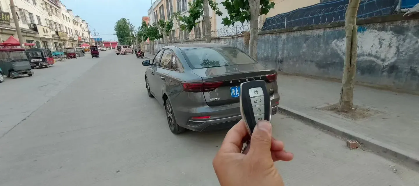 2025 Geely Emgrand 1.5L 127HP L4 CVT,autocango,china used car exporter,china ev exporter,chinese used car exporter,chinese used ev exporter