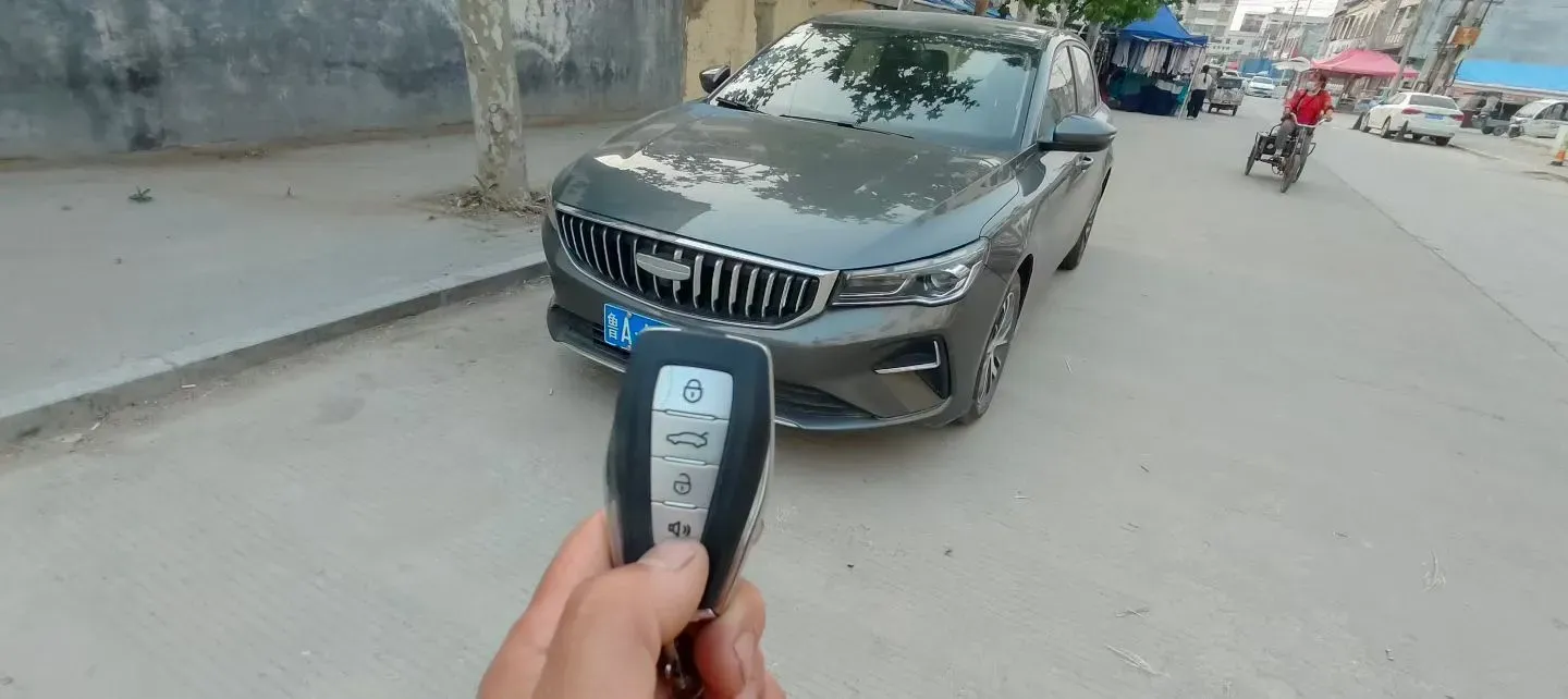 2025 Geely Emgrand 1.5L 127HP L4 CVT,autocango,china used car exporter,china ev exporter,chinese used car exporter,chinese used ev exporter