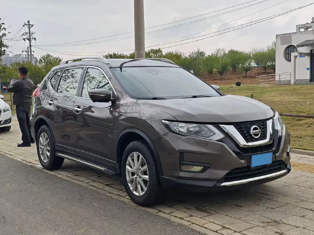 2021 Nissan X-Trail 2.0L 151HP L4 CVT,autocango,china used car exporter,china ev exporter,chinese used car exporter,chinese used ev exporter