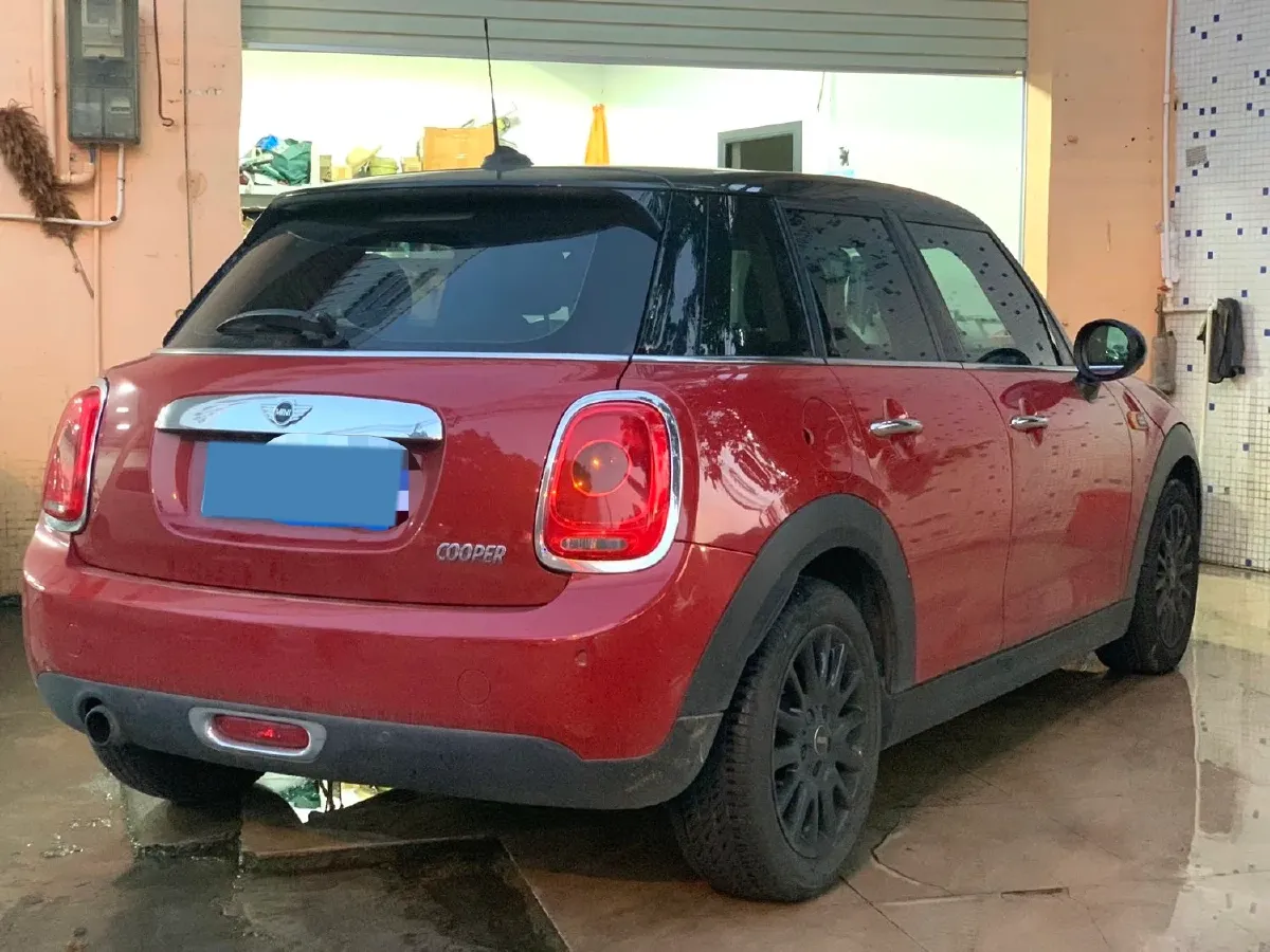 2016 MINI MINI 1.5T 136HP L3 6AT,autocango,china used car exporter,china ev exporter,chinese used car exporter,chinese used ev exporter