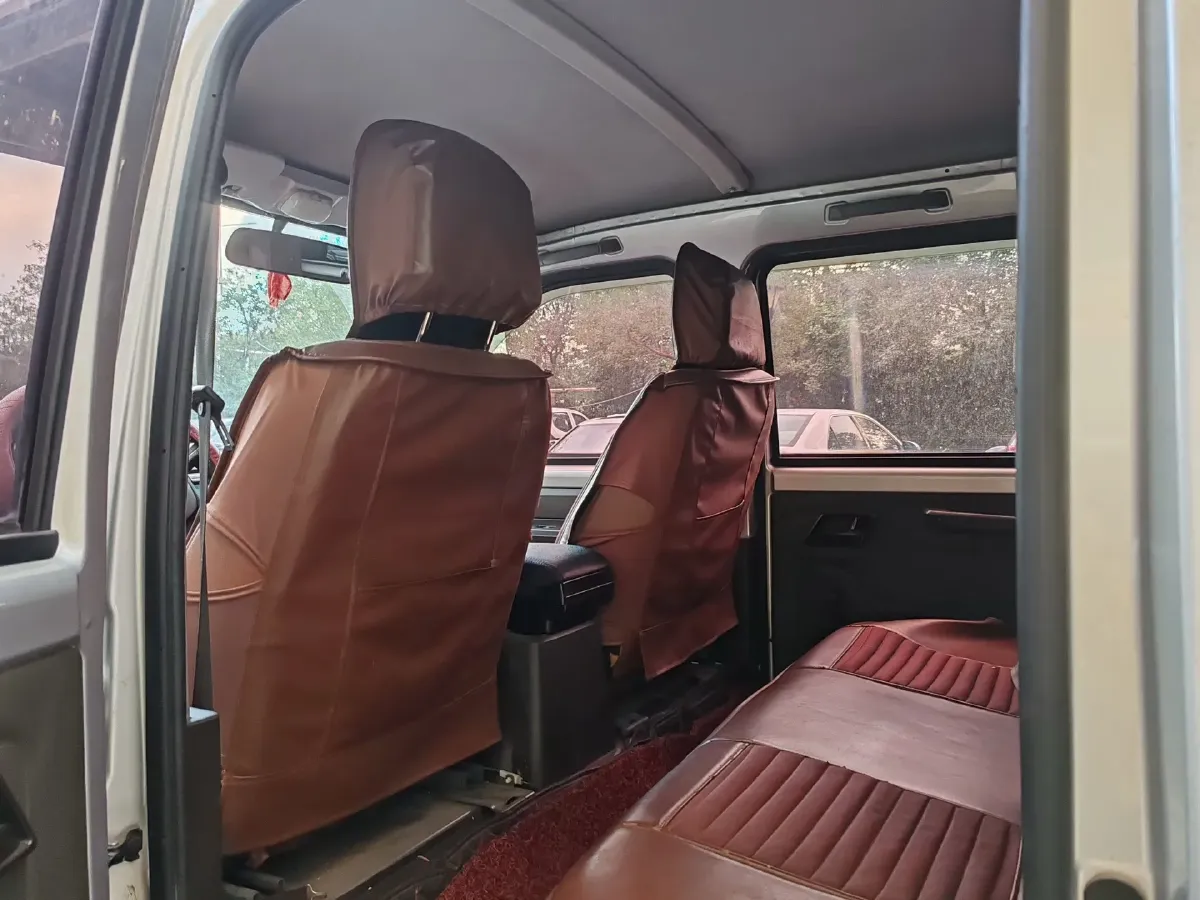 2021 WuLing RongGuang New Truck 1.5L 99HP L4 5MT,autocango,china used car exporter,china ev exporter,chinese used car exporter,chinese used ev exporter