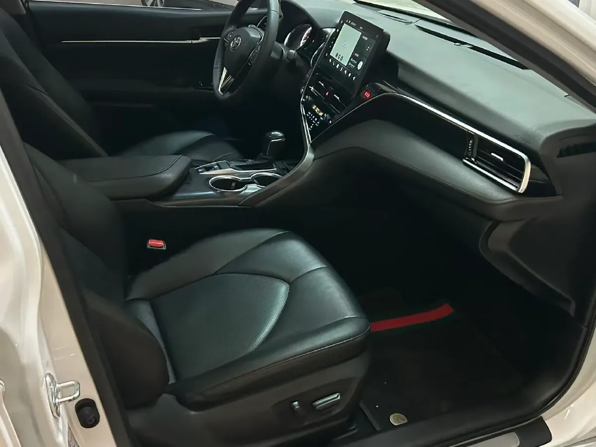 2021 Toyota Camry 2.0L 178HP L4 CVT,autocango,china used car exporter,china ev exporter,chinese used car exporter,chinese used ev exporter