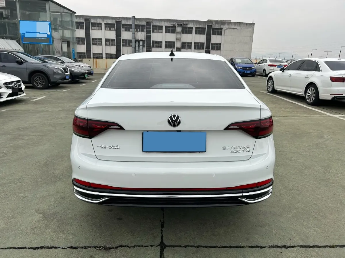 2023 Volkswagen Sagitar 1.5T 160HP L4 7DCT,autocango,china used car exporter,china ev exporter,chinese used car exporter,chinese used ev exporter