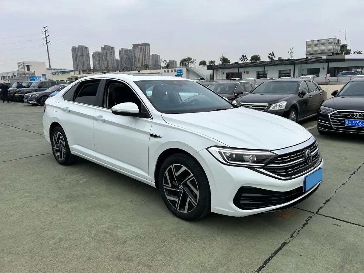 2023 Volkswagen Sagitar 1.5T 160HP L4 7DCT,autocango,china used car exporter,china ev exporter,chinese used car exporter,chinese used ev exporter