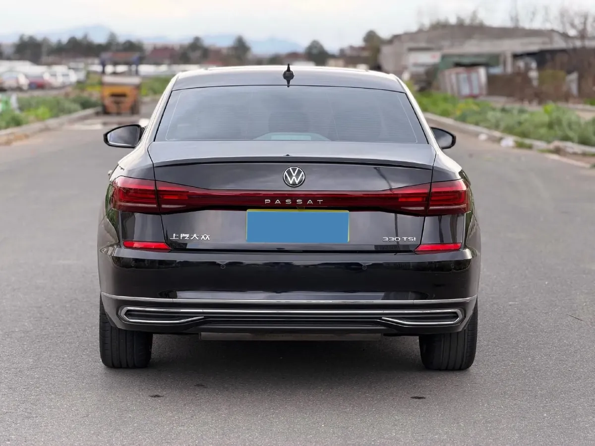 2023 Volkswagen Passat 2.0T 186HP L4 7DCT,autocango,china used car exporter,china ev exporter,chinese used car exporter,chinese used ev exporter