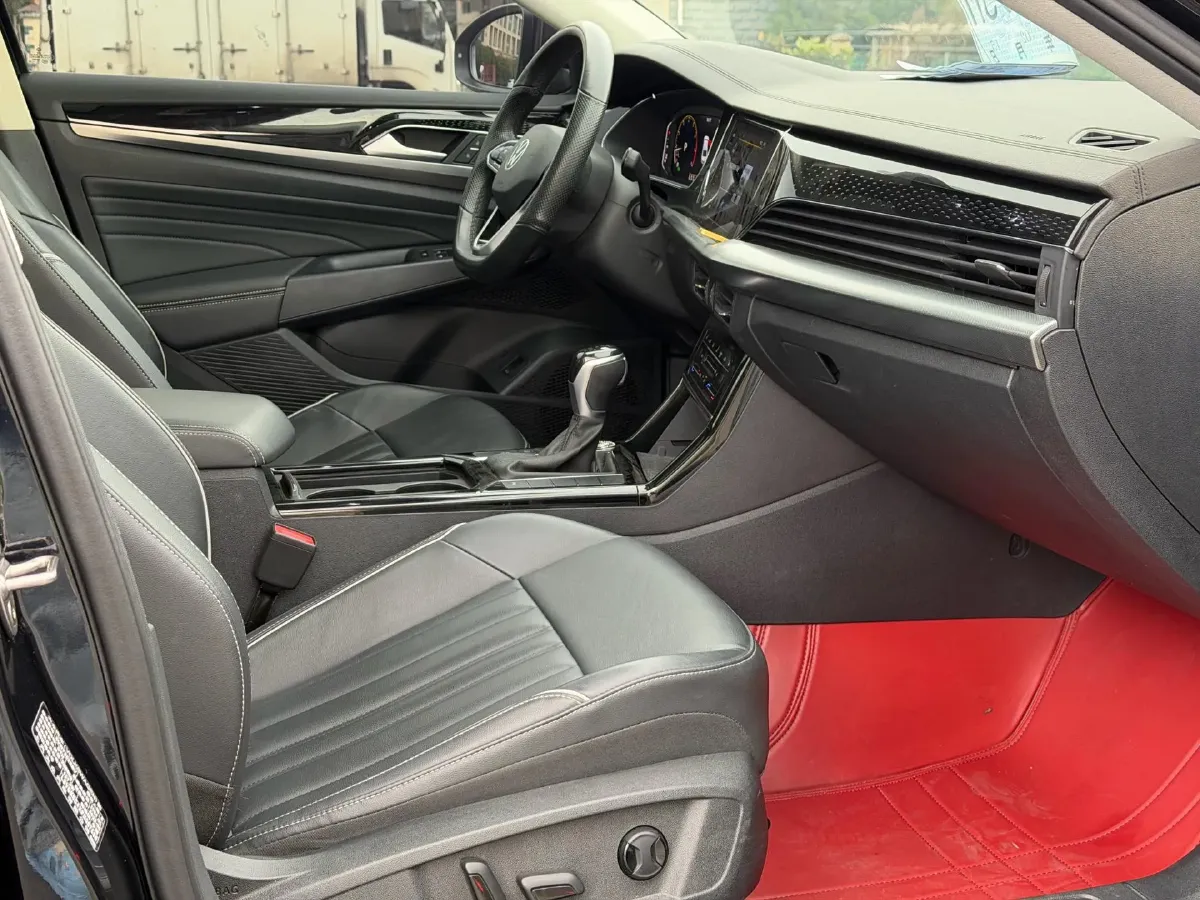 2023 Volkswagen Passat 2.0T 186HP L4 7DCT,autocango,china used car exporter,china ev exporter,chinese used car exporter,chinese used ev exporter