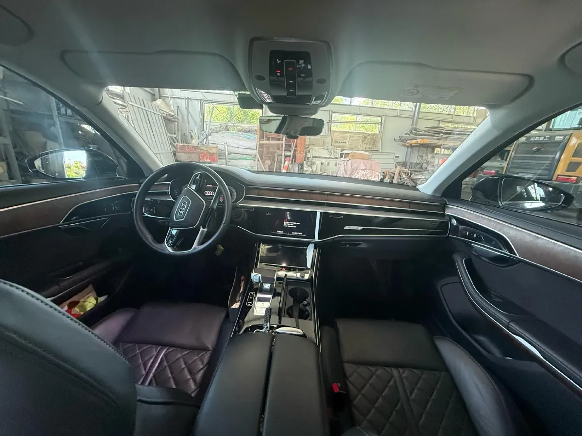 2023 Audi A8 3.0T 286HP V6 8AT,autocango,china used car exporter,china ev exporter,chinese used car exporter,chinese used ev exporter