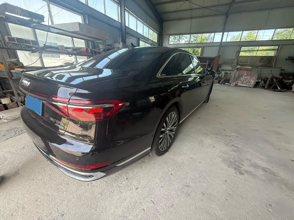 2023 Audi A8 3.0T 286HP V6 8AT,autocango,china used car exporter,china ev exporter,chinese used car exporter,chinese used ev exporter