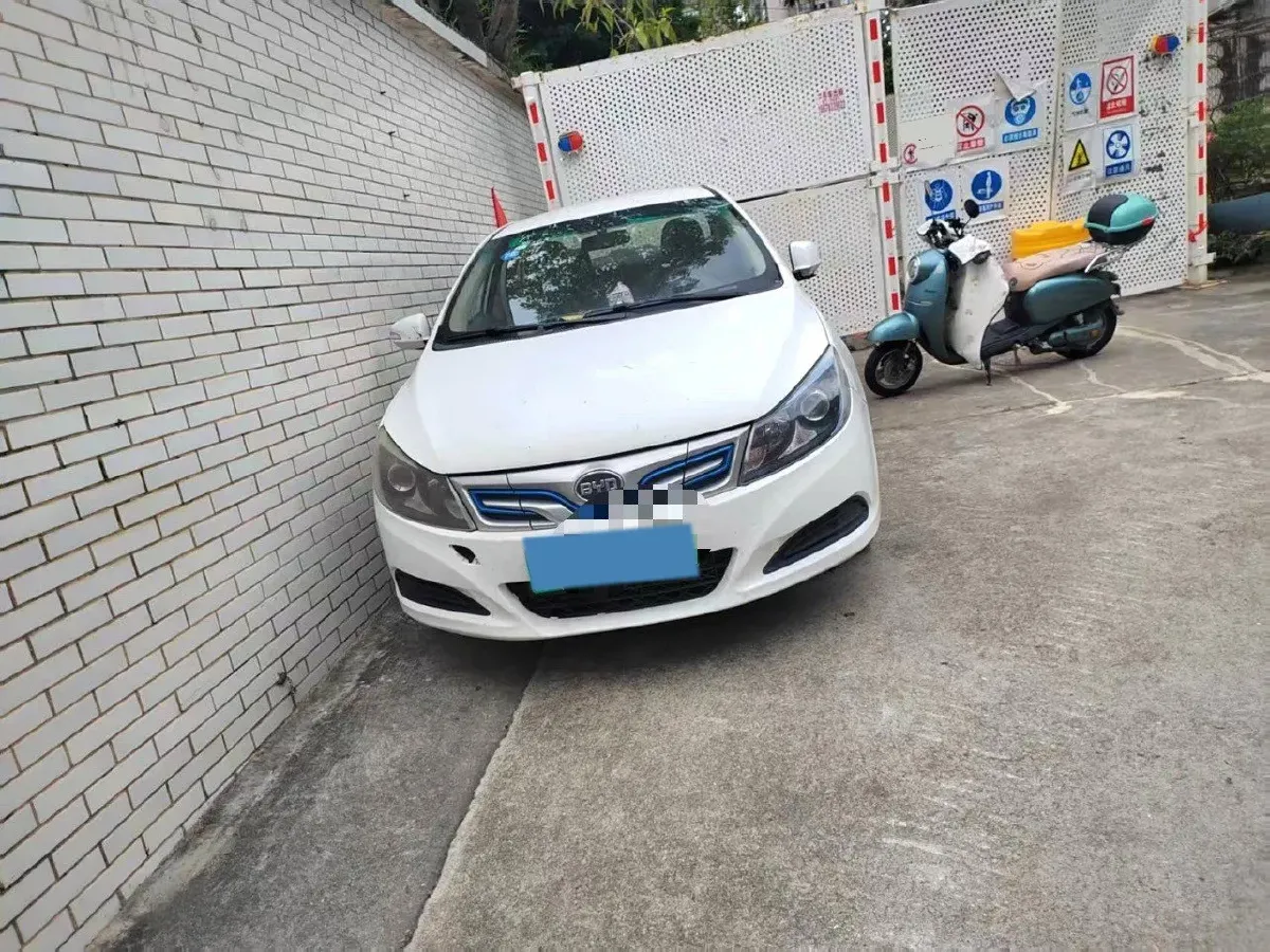 2018 BYD e5 BEV 60.48KWH,autocango,china used car exporter,china ev exporter,chinese used car exporter,chinese used ev exporter