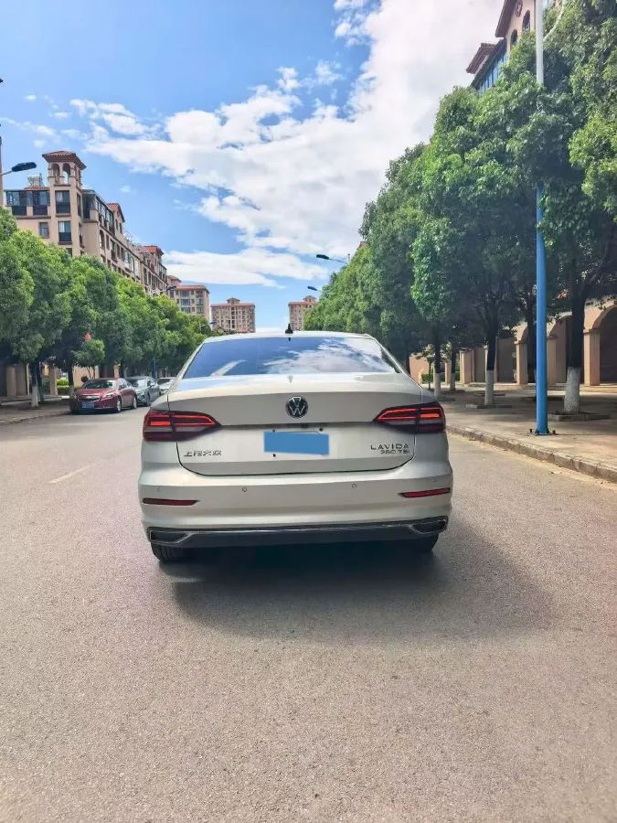 2021 Volkswagen Lavida 1.4T 150HP L4 7DCT,autocango,china used car exporter,china ev exporter,chinese used car exporter,chinese used ev exporter