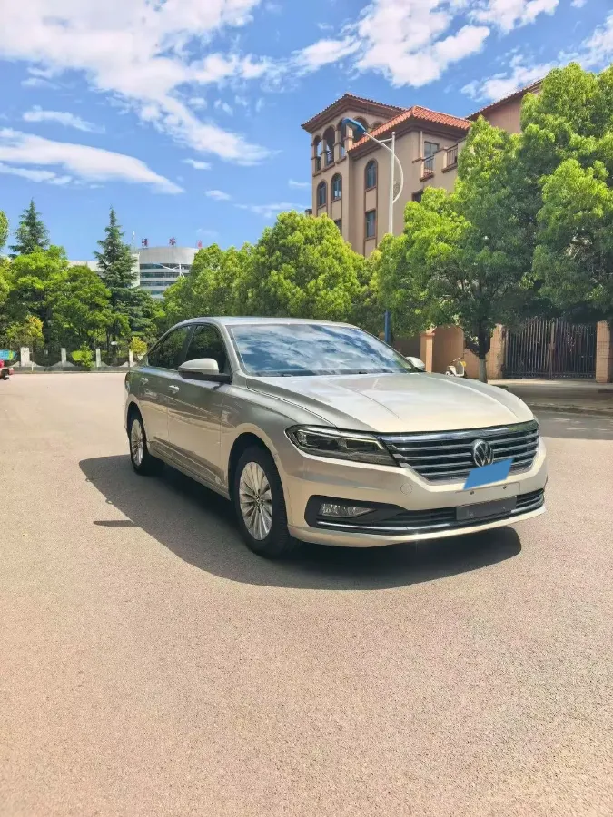 2021 Volkswagen Lavida 1.4T 150HP L4 7DCT,autocango,china used car exporter,china ev exporter,chinese used car exporter,chinese used ev exporter