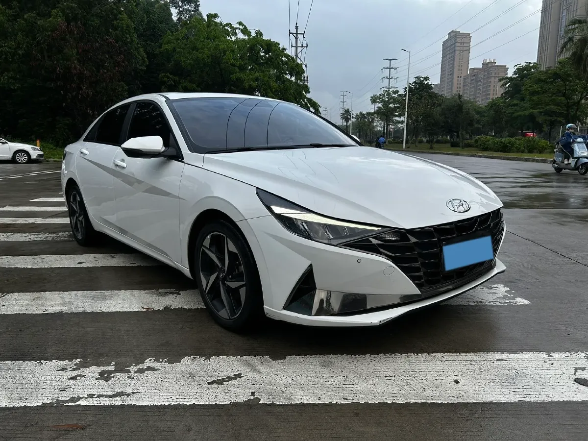 2022 Hyundai Elantra 1.5L 115HP L4 CVT,autocango,china used car exporter,china ev exporter,chinese used car exporter,chinese used ev exporter