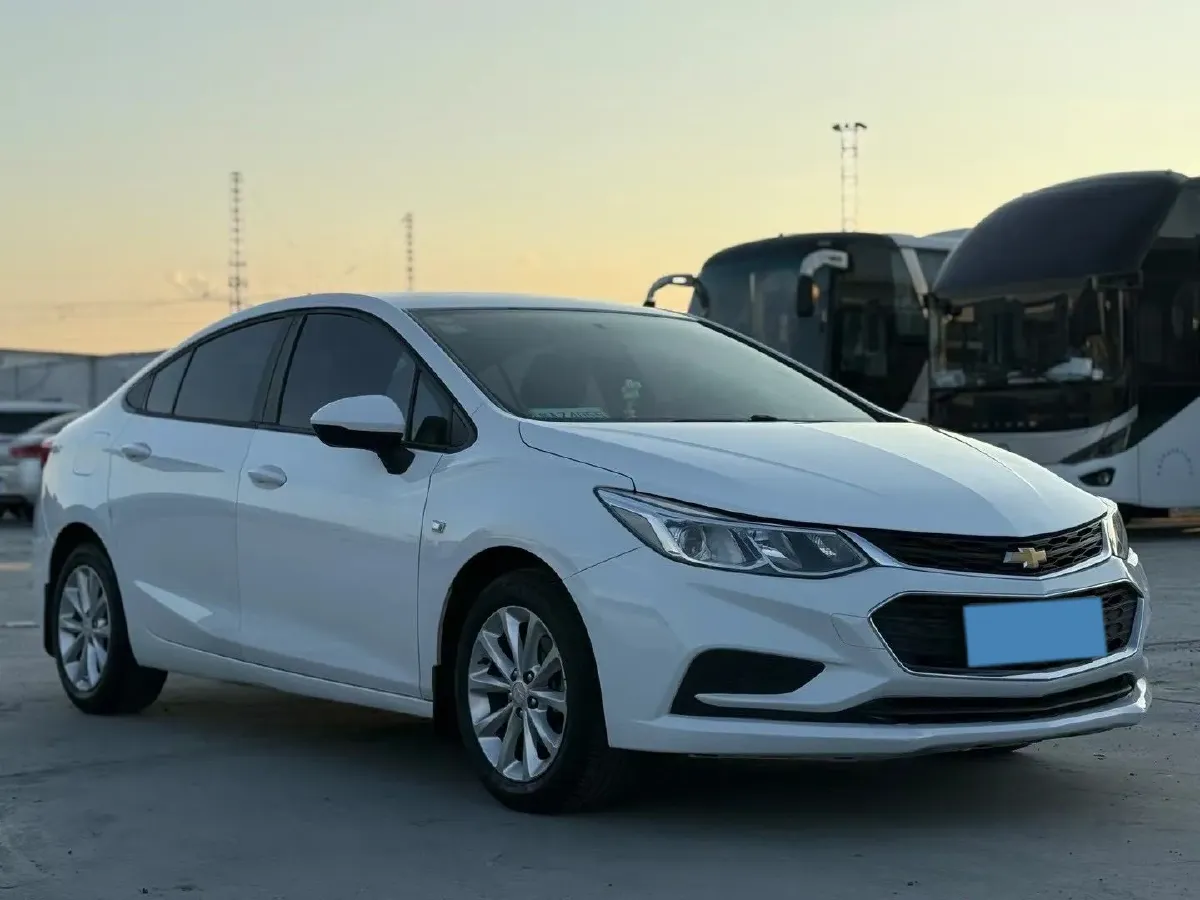 2018 Chevrolet Cruze 1.5L 114HP L4 6AT,autocango,china used car exporter,china ev exporter,chinese used car exporter,chinese used ev exporter