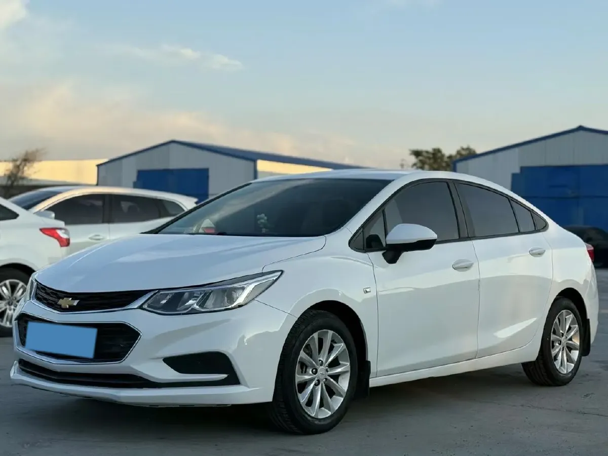 2018 Chevrolet Cruze 1.5L 114HP L4 6AT,autocango,china used car exporter,china ev exporter,chinese used car exporter,chinese used ev exporter
