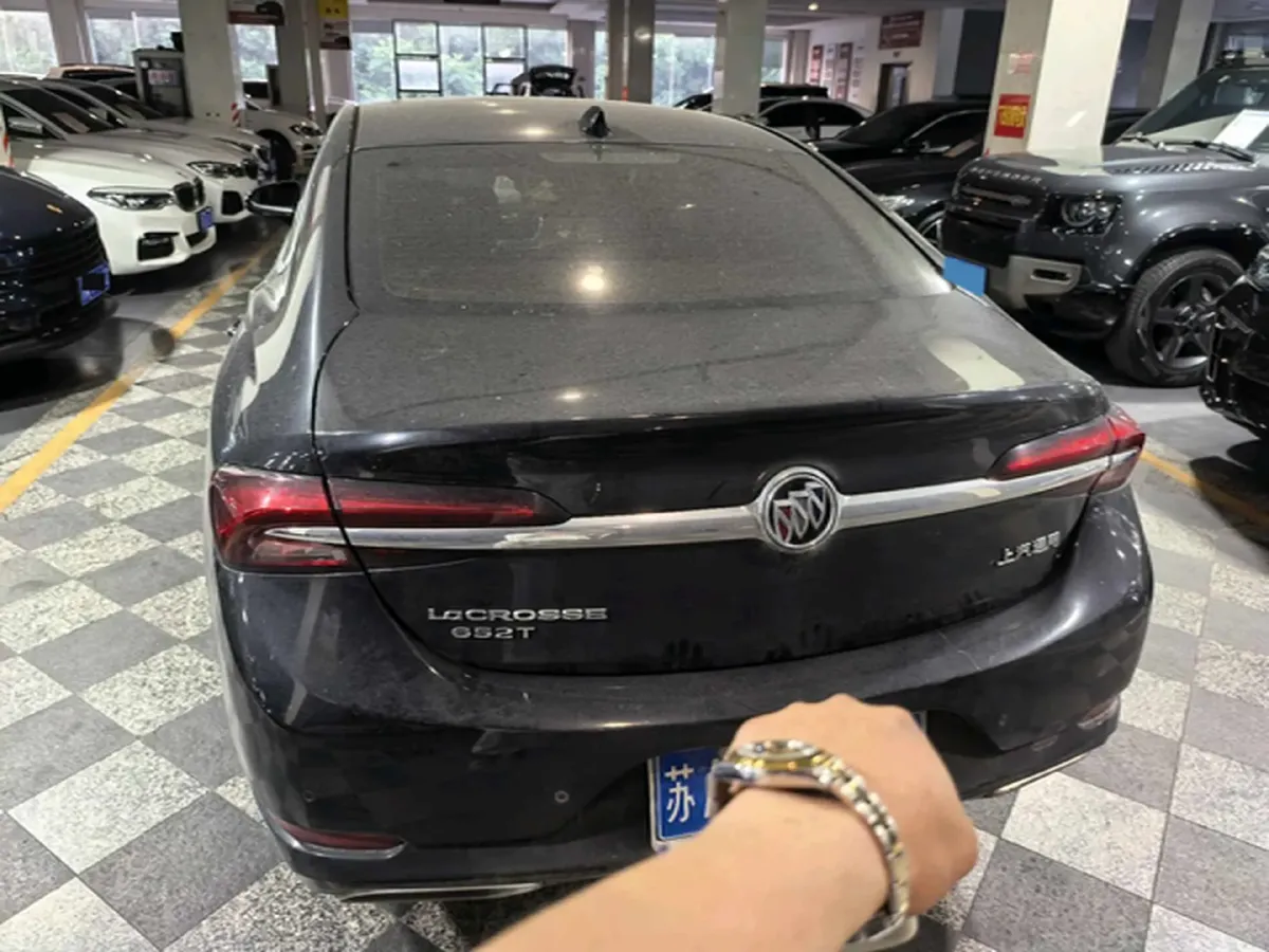2021 Buick Larcosse 2.0T 237HP L4 9AT,autocango,china used car exporter,china ev exporter,chinese used car exporter,chinese used ev exporter