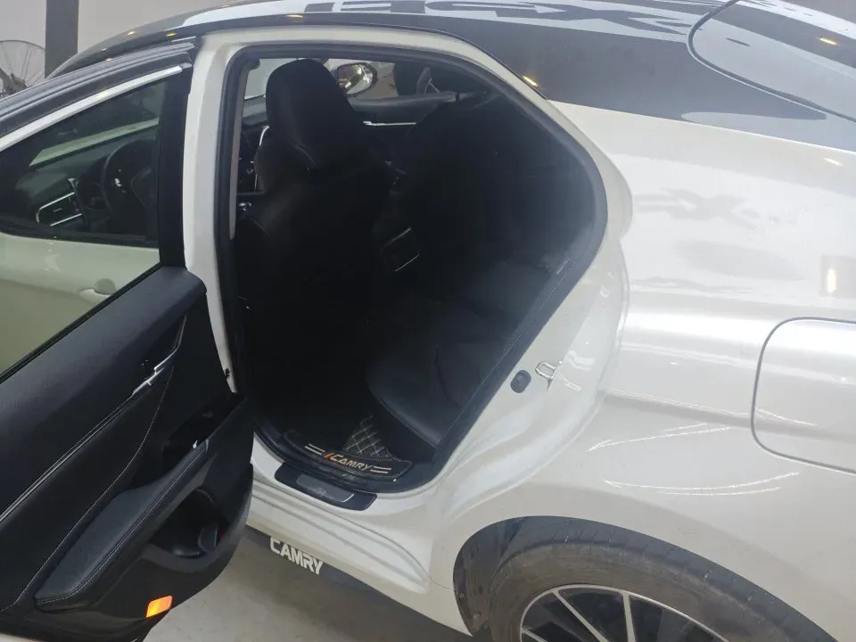 2021 Toyota Camry 2.0L 178HP L4 CVT,autocango,china used car exporter,china ev exporter,chinese used car exporter,chinese used ev exporter