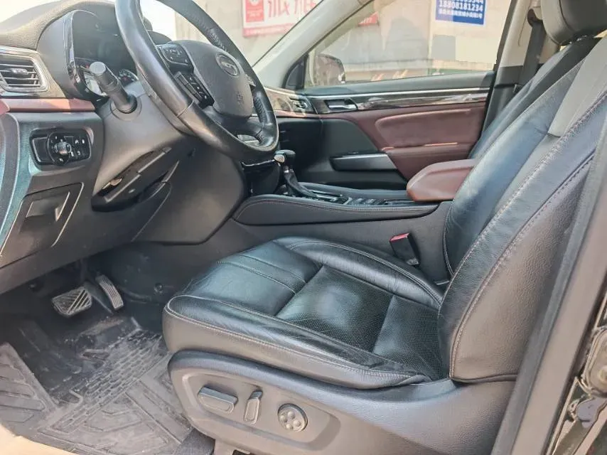 2017 GAC Trumpchi GS8 2.0T 201HP L4 6AT,autocango,china used car exporter,china ev exporter,chinese used car exporter,chinese used ev exporter