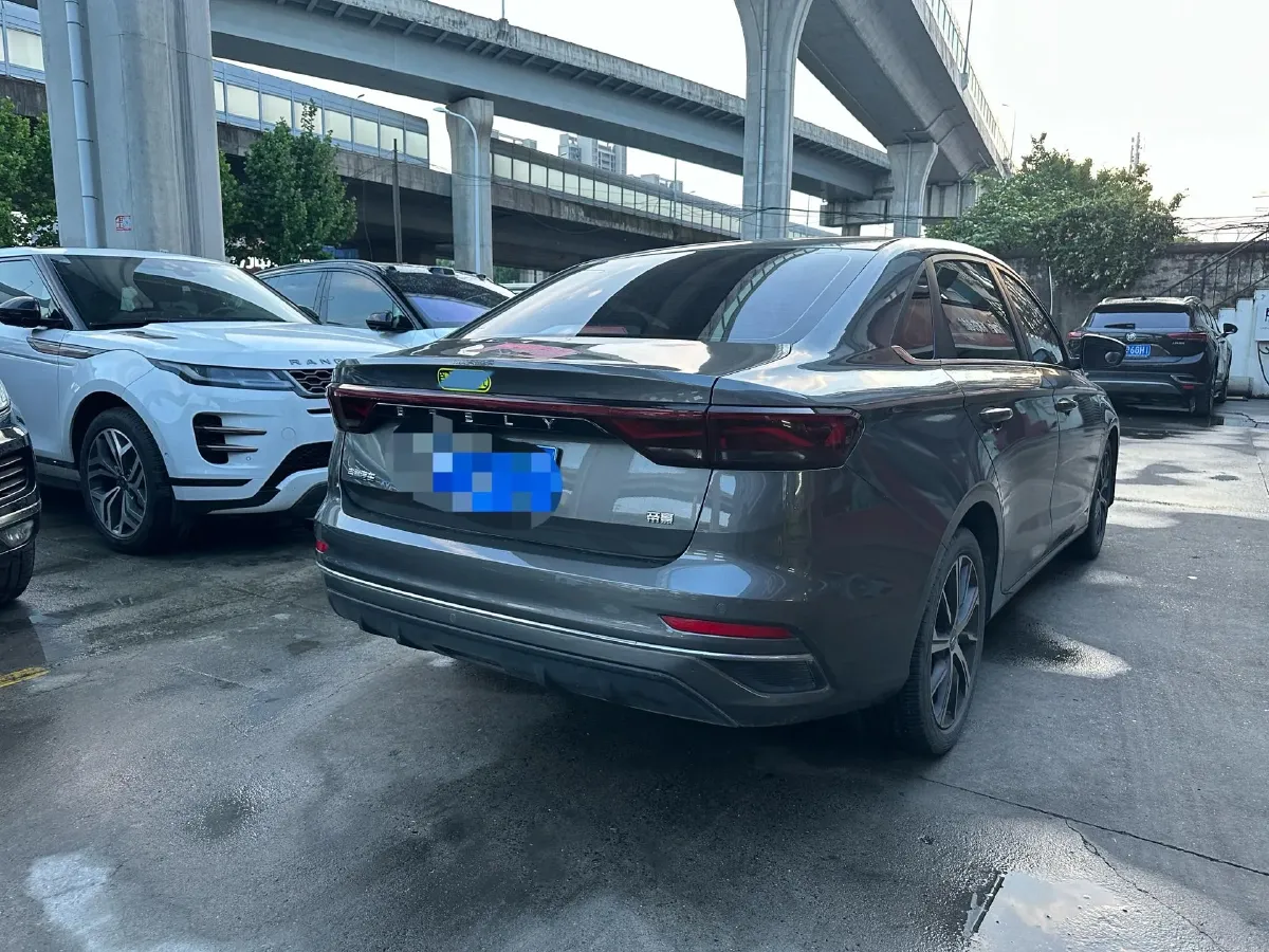 2022 Geely Emgrand 1.5L 114HP L4 CVT,autocango,china used car exporter,china ev exporter,chinese used car exporter,chinese used ev exporter