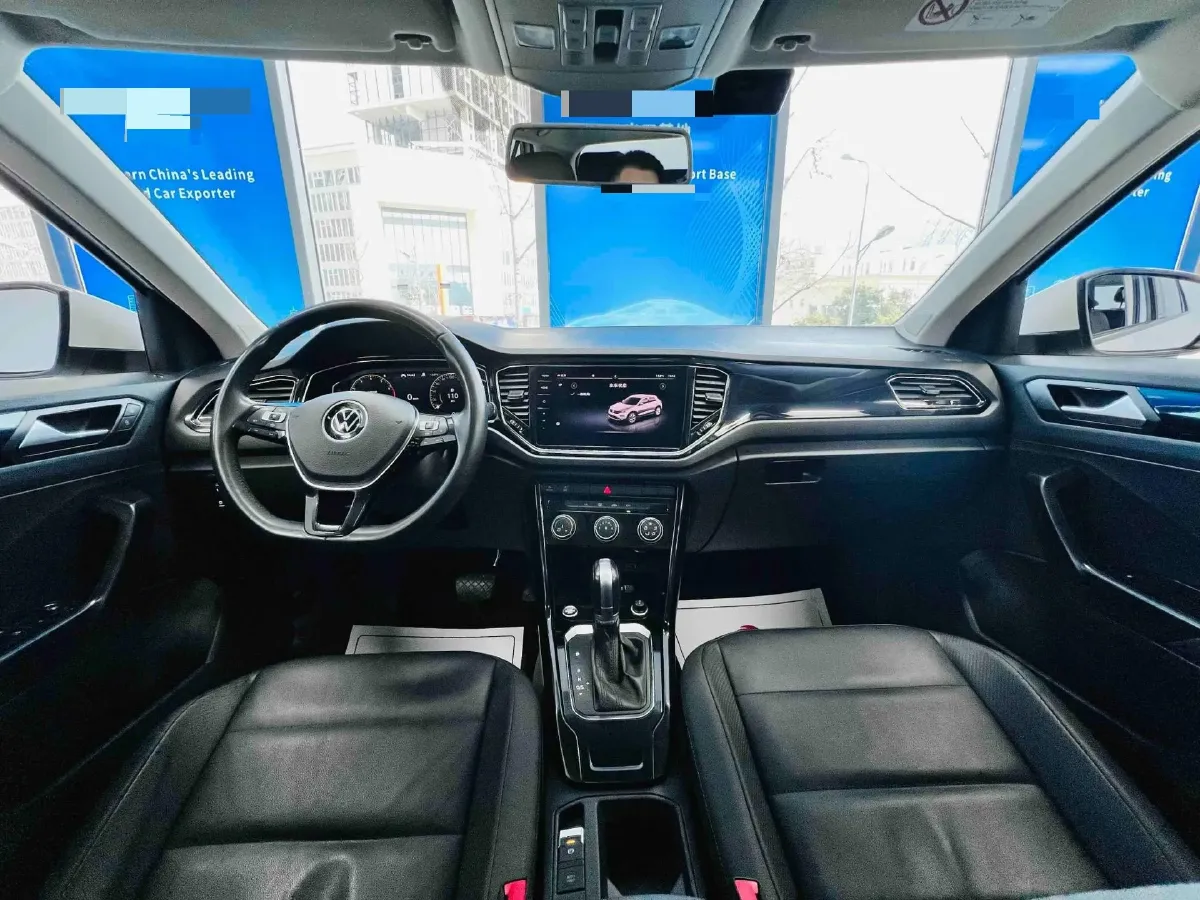 2021 Volkswagen T-Roc 1.4T 150HP L4 7DCT,autocango,china used car exporter,china ev exporter,chinese used car exporter,chinese used ev exporter