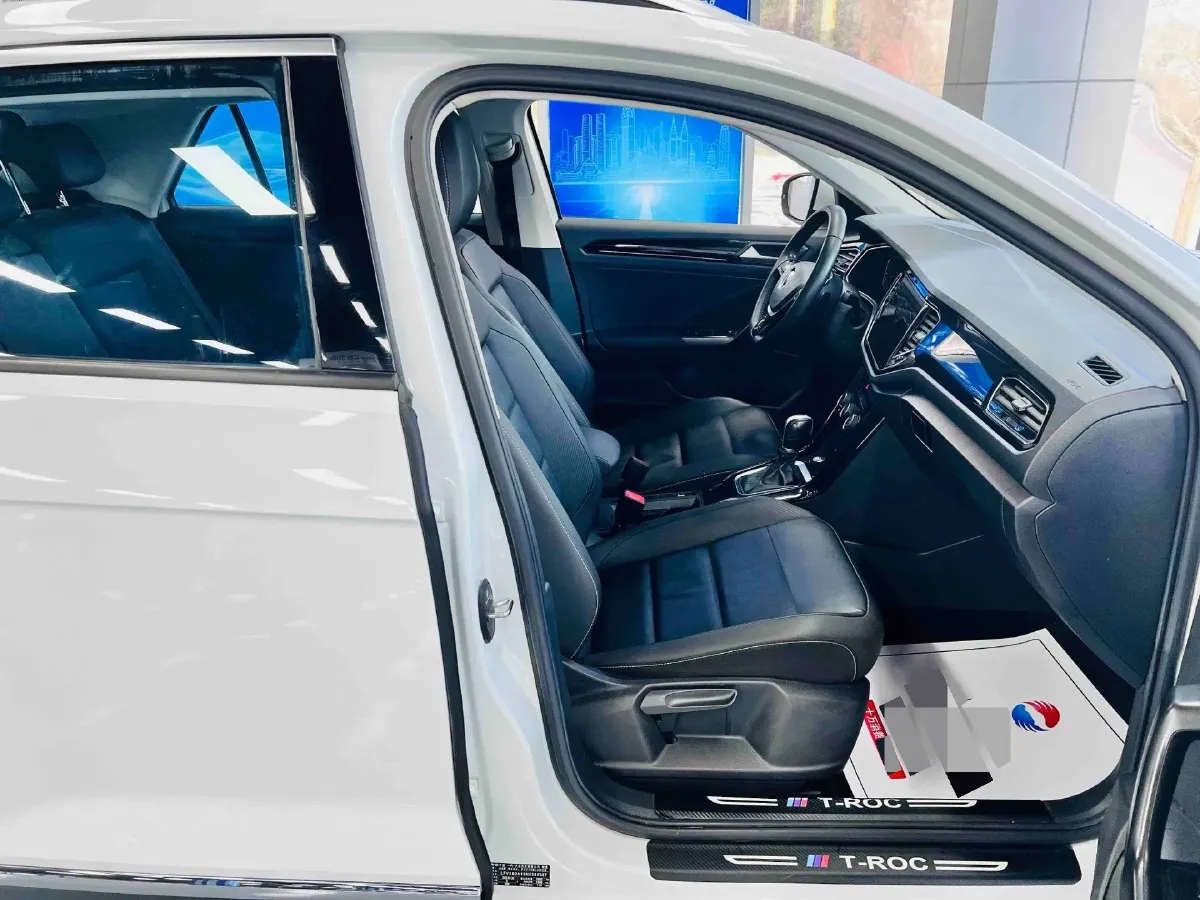 2021 Volkswagen T-Roc 1.4T 150HP L4 7DCT,autocango,china used car exporter,china ev exporter,chinese used car exporter,chinese used ev exporter