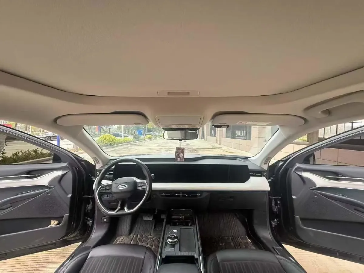 2022 Ford Mondeo 2.0T 238HP L4 8AT,autocango,china used car exporter,china ev exporter,chinese used car exporter,chinese used ev exporter