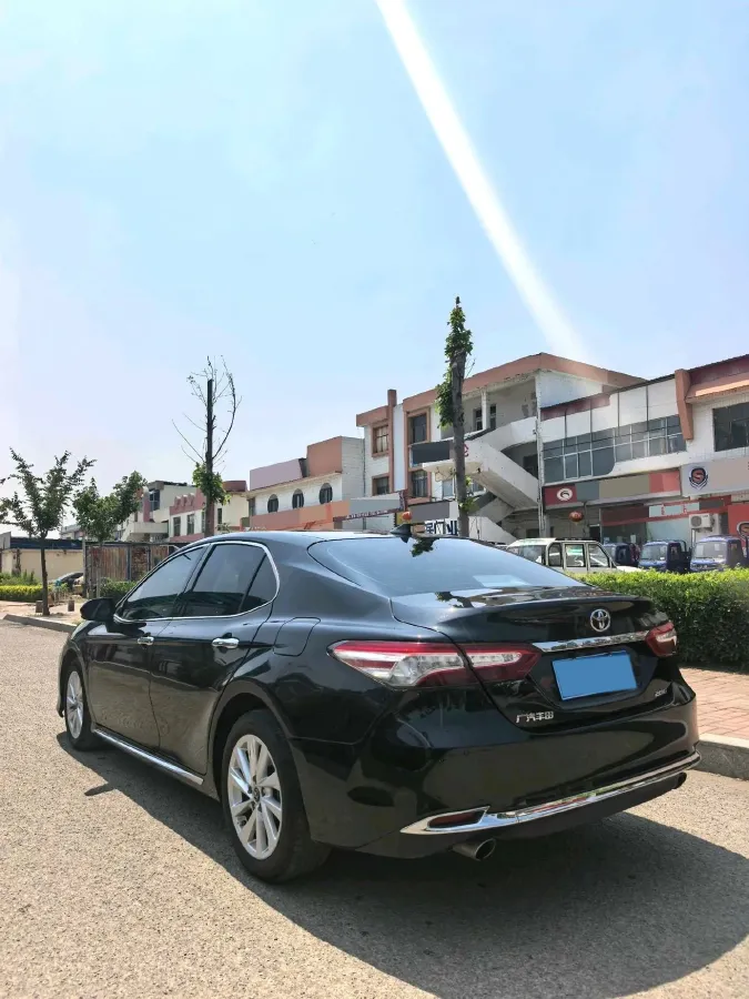 2023 Toyota Camry 2.0L 177HP L4 CVT,autocango,china used car exporter,china ev exporter,chinese used car exporter,chinese used ev exporter