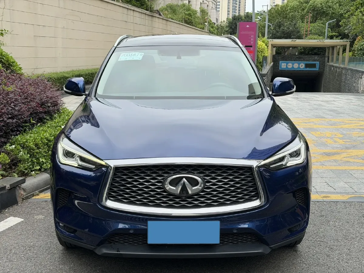 2020 Infiniti QX50 2.0T 245HP L4 CVT,autocango,china used car exporter,china ev exporter,chinese used car exporter,chinese used ev exporter