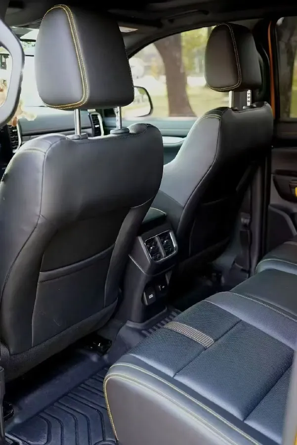 2023 Ford Ranger 2.3T 258HP L4 8AT,autocango,china used car exporter,china ev exporter,chinese used car exporter,chinese used ev exporter