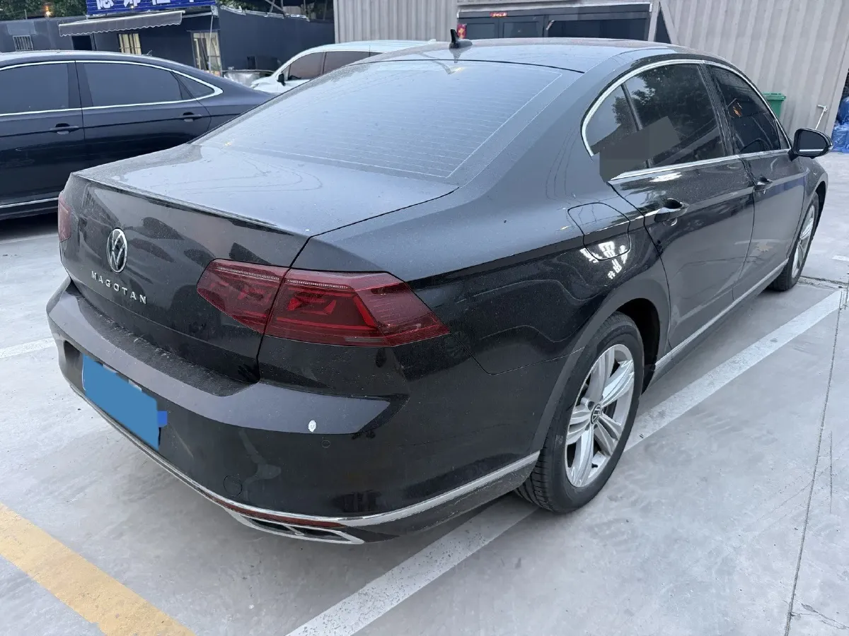 2023 Volkswagen Magotan 1.4T 150HP L4 7DCT,autocango,china used car exporter,china ev exporter,chinese used car exporter,chinese used ev exporter